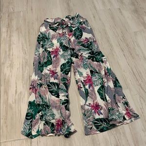 New with tags: Lulus wide leg highwaisted pants